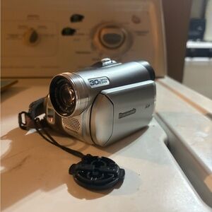 Panasonic Cam Corder/ Video Tape Recorder